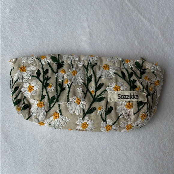 Sozakka Handbags - Sozakka Floral Embroidered Pouch